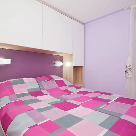 Apartment Mit Meerblick Und Direkt Am Kristallklaren