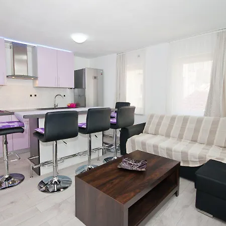 Apartment Mit Meerblick Und Direkt Am Kristallklaren *