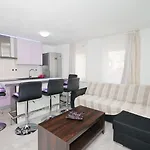 Mit Meerblick Und Direkt Am Kristallklaren Apartment *