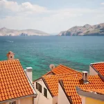 Mit Meerblick Und Direkt Am Kristallklaren Apartment Baška